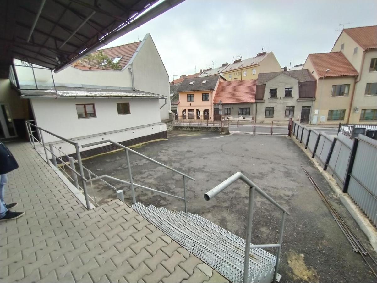 Apartmany Lono Jičín Exterior foto
