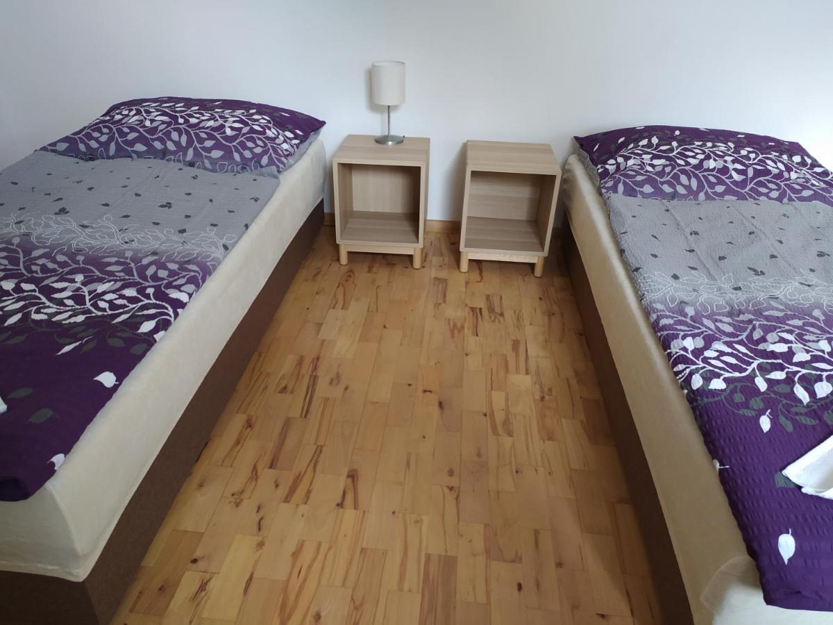 Apartmany Lono Jičín Exterior foto